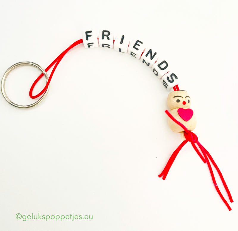 Gelukspoppetjes sleutelhanger friends met gelukspoppetje met hartje op de buik