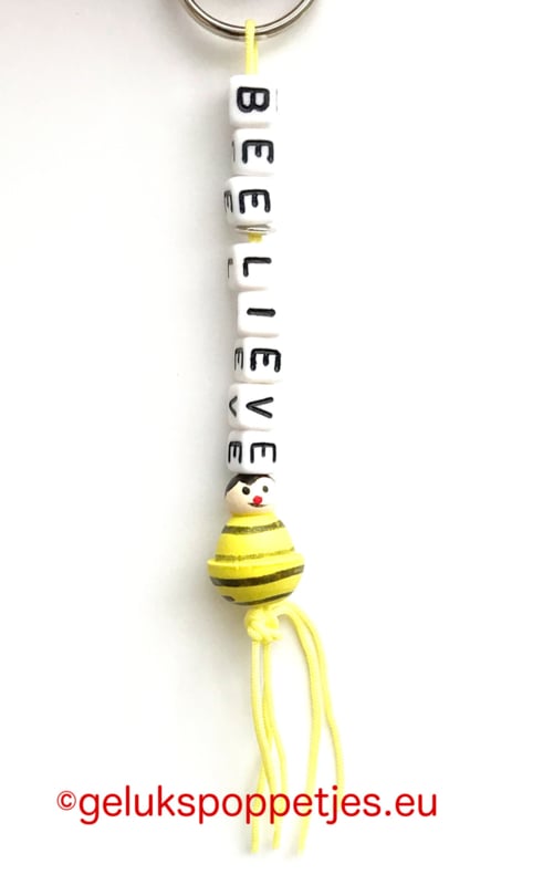 Sleutelhanger bee-lieve met gelukspoppetje bijtje