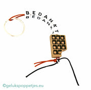 Sleutelhanger bedankt met gelukspoppetje chocola