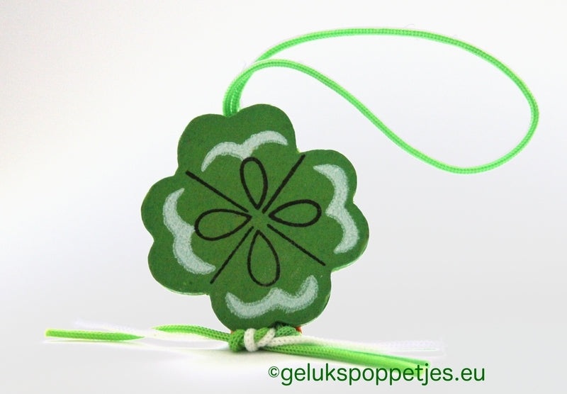 gelukspoppetje klavertje vier