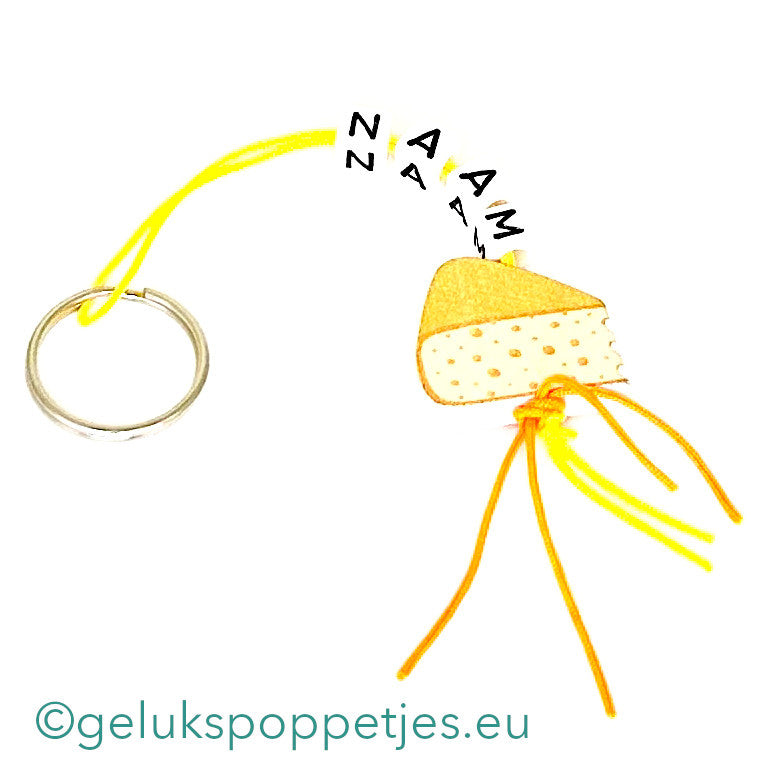 Naam sleutelhanger met gelukspoppetje kaas