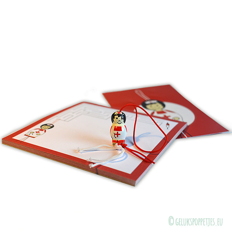 Gelukspoppetje verpleegkundige