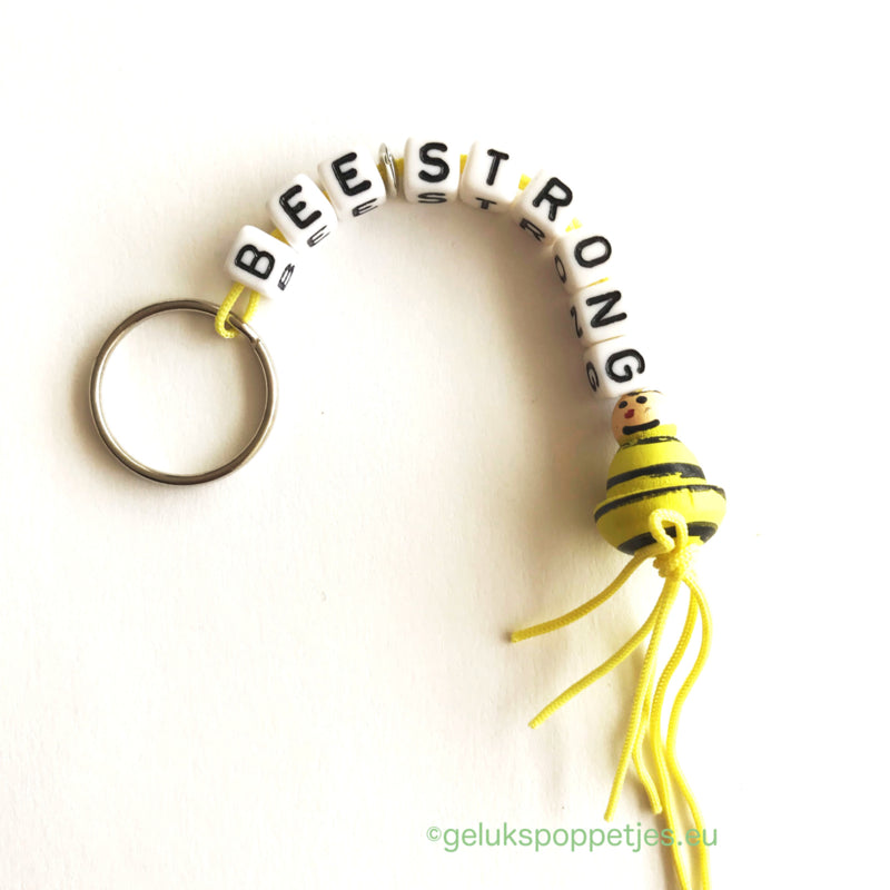 Sleutelhanger bee-strong met gelukspoppetje bijtje