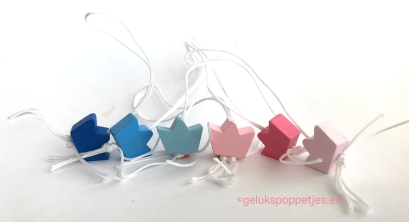 Gelukspoppetje kroontje handgemaakt